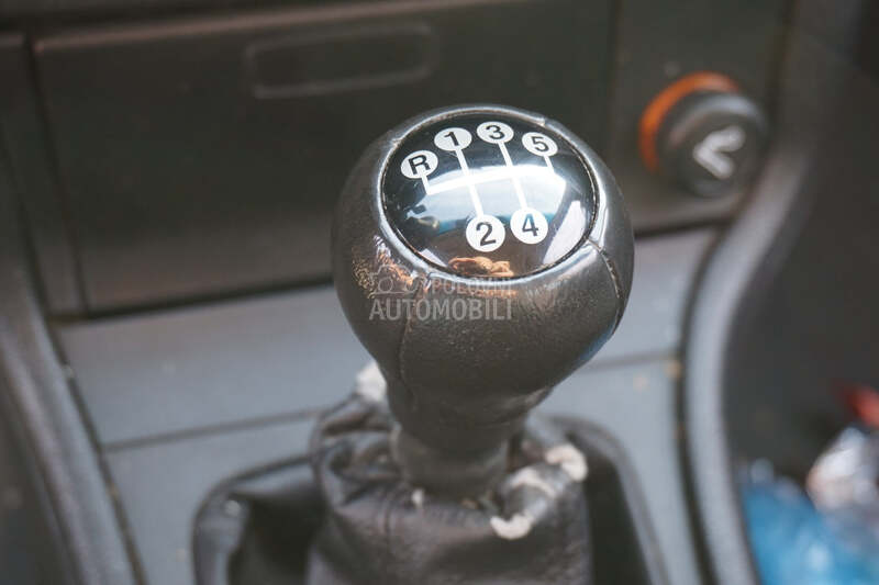 rucica menjaca za Opel Astra G