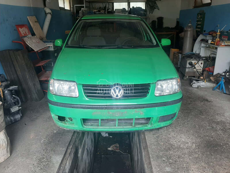 Volkswagen Polo -  kompletan auto u delovima
