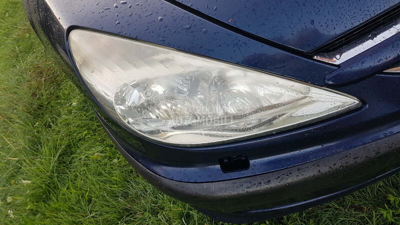 far za Peugeot 607 od 2001. do 2007. god.