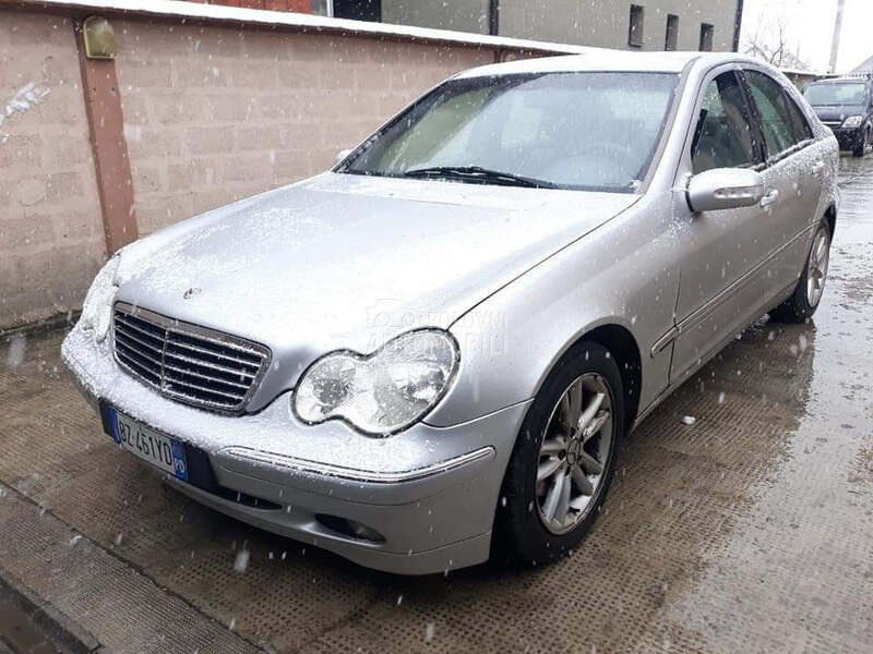 Polovni delovi C klasa za Mercedes Benz C Klasa
