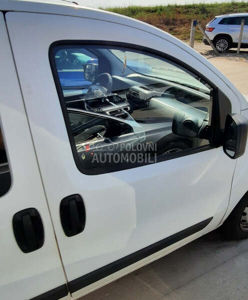 Prednja desna vrata za Peugeot Bipper