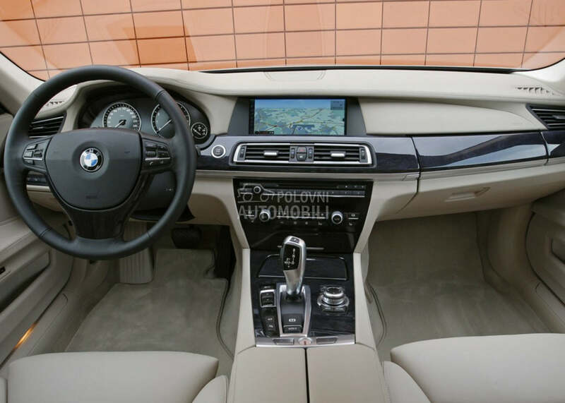 Instrument tabla za BMW 750 od 2008. do 2015. god.