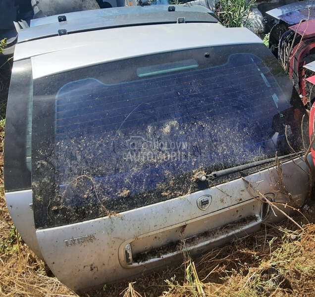 Karavan gepek vrata za Lancia Lybra