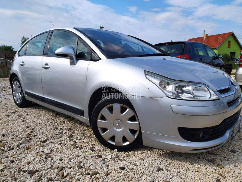 Citroen C4 -  kompletan auto u delovima