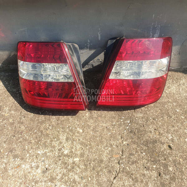 STILO 5V STOP LAMPE za Fiat Stilo