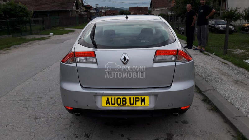 branik zadnji za Renault Laguna
