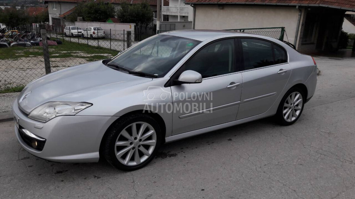 poklopac motora za Renault Laguna