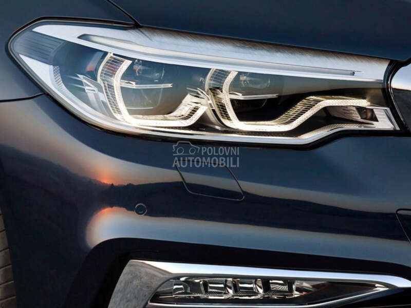 Farovi za BMW Serija 5 od 2016. do 2020. god.