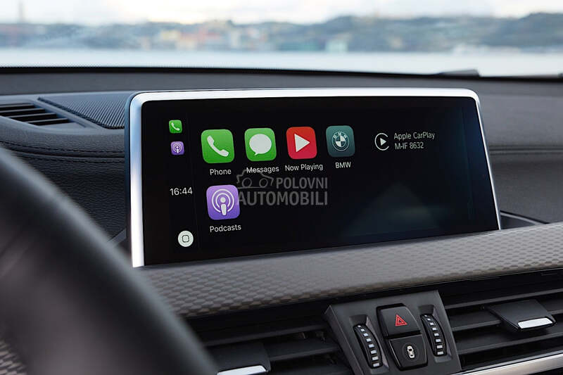 Multimedija za BMW X2