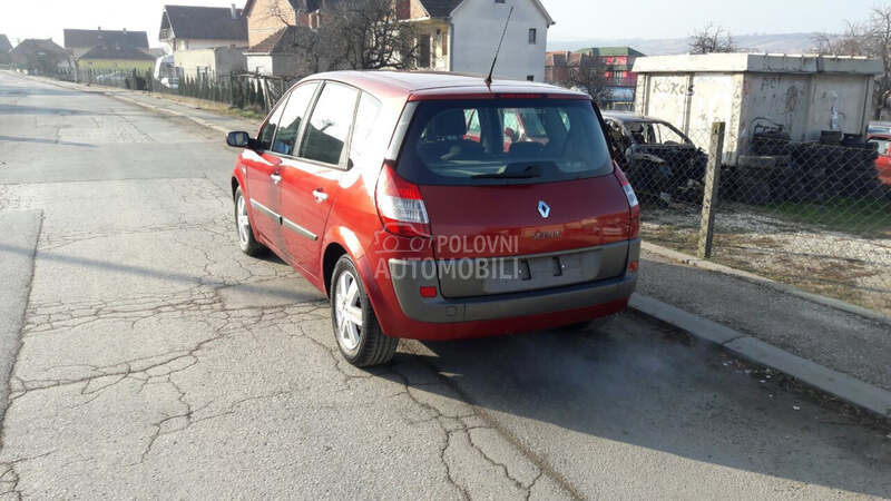 gepek staklo za Renault Scenic