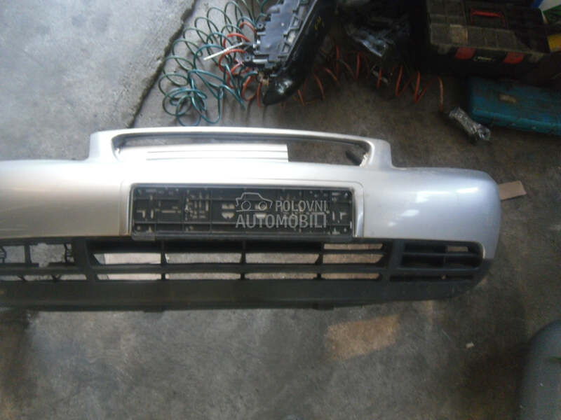 Branik za Audi A3