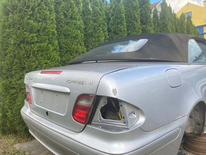 VRATA DESNA CLK za Mercedes Benz CLK Klasa od 1998. do 2003. god.