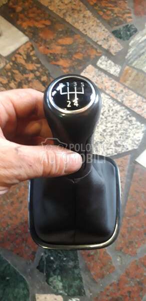 RUCICA MENJACA za Volkswagen Polo od 2009. do 2014. god.