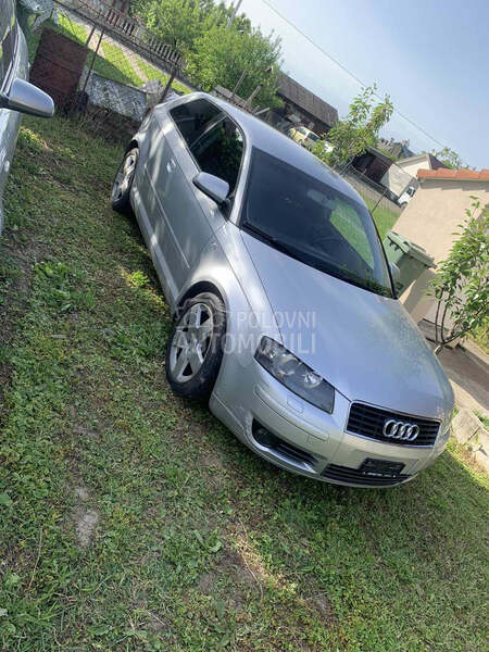 b7 c6 b8 retrovizor u kabini za Audi A3, A4, A6 od 2003. do 2013. god.