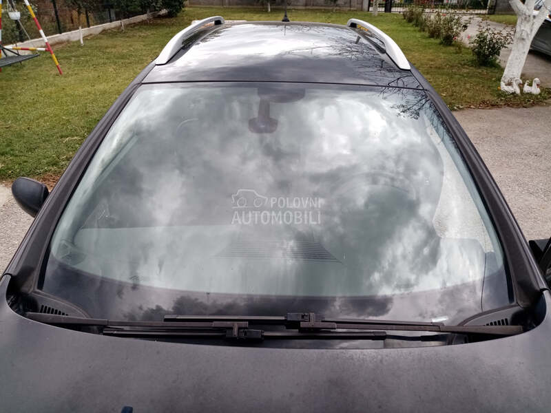 sofersajbna 407 soferka za Peugeot 407