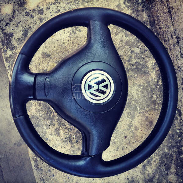 delovi za golfa 4 i boru za Volkswagen Golf 4
