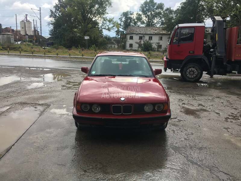 maska, lajsna e34 za BMW 520