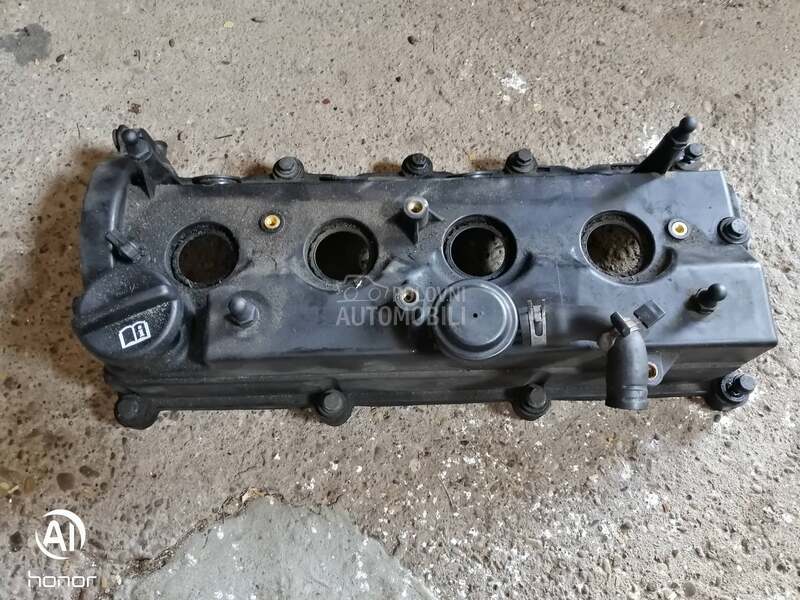 Poklopac glave motora Astra J za Opel Astra J od 2010. do 2015. god.