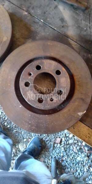 diskovi za tdi kao novi za Volkswagen Golf 4 od 1998. do 2005. god.