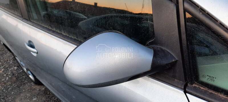 retrovizor desni za Seat Altea, Altea XL, Toledo