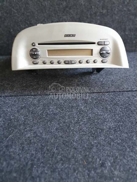 Kasetofon za Fiat Palio