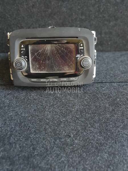 Kasetofon Multimedia za Fiat Croma