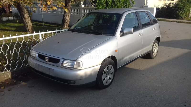 Seat Ibiza delovi 1998. god. -  kompletan auto u delovima