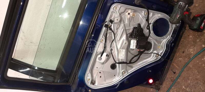 zadnji levi podizac prozora za Volkswagen Passat B5, Passat B5.5