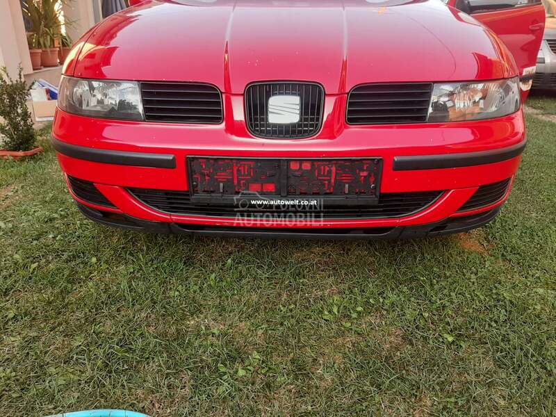 Prednji branik za Seat Leon, Toledo od 2000. do 2005. god.