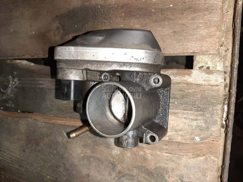 Klapna gasa za Volkswagen Golf 4