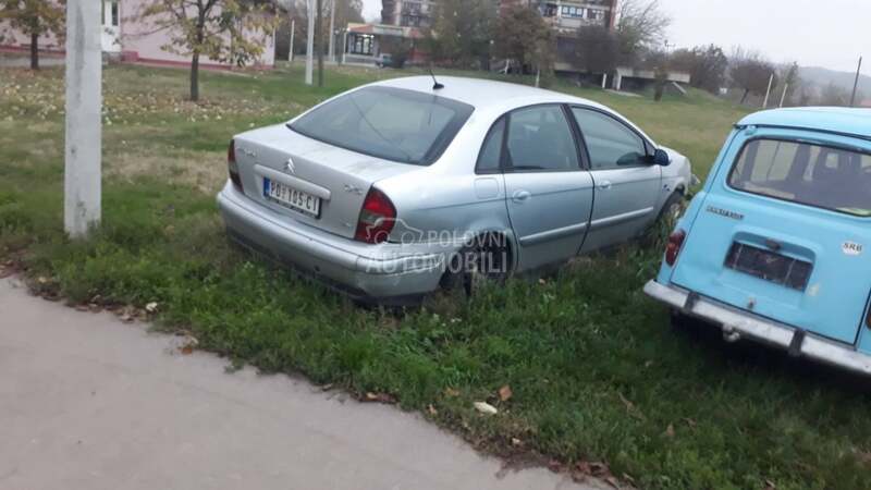 vrata desna siva za Citroen C5 od 2001. do 2005. god.