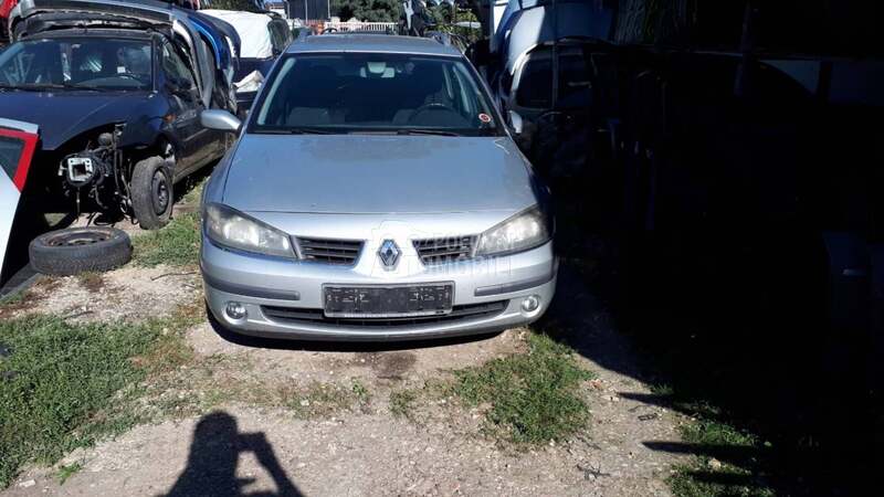 Vrata vise boja za Renault Laguna od 2001. do 2007. god.