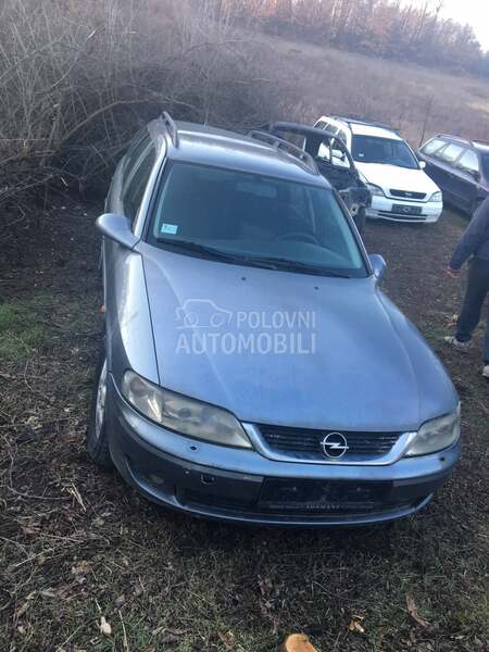 Opel Vectra B 2.2dti 2002. god. -  kompletan auto u delovima