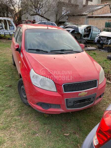 Chevrolet Aveo 2010. god. -  kompletan auto u delovima