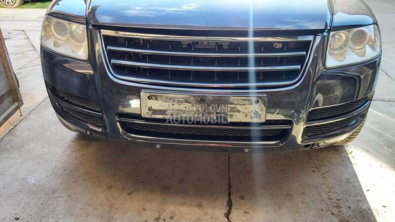 Prednjica za Volkswagen Touareg