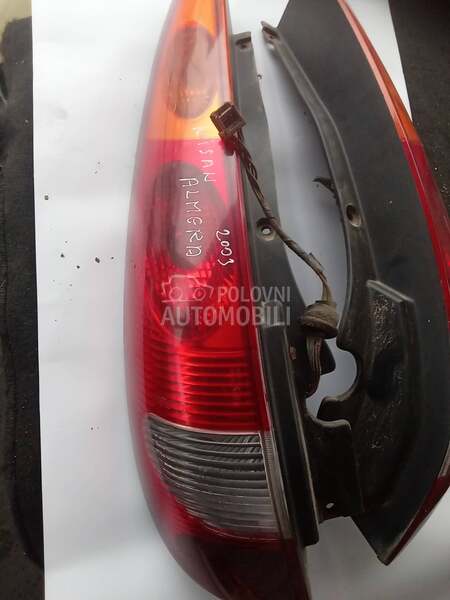 stop lampe za Nissan Almera od 2001. do 2004. god.