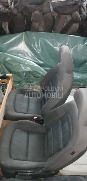 sedišta za Audi A4
