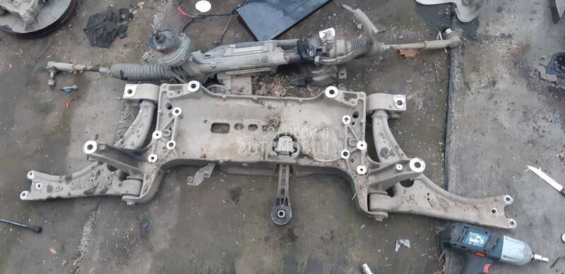 Servo letva za Volkswagen Passat B6