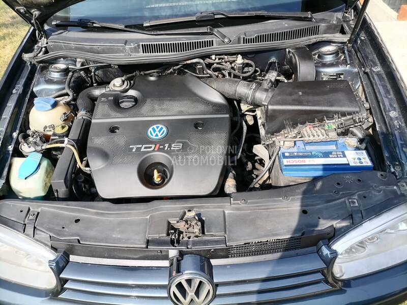 delovi golf 4 za Volkswagen Golf 4