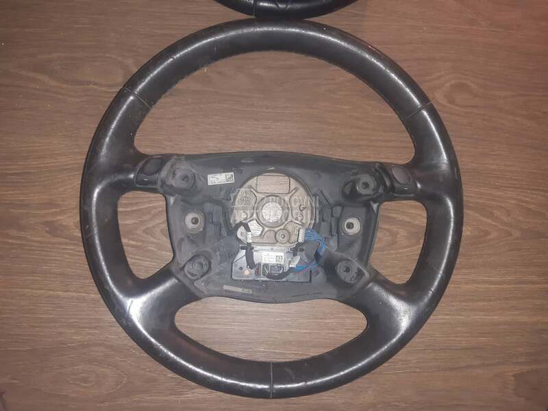 volan a4 b6 za Audi A4