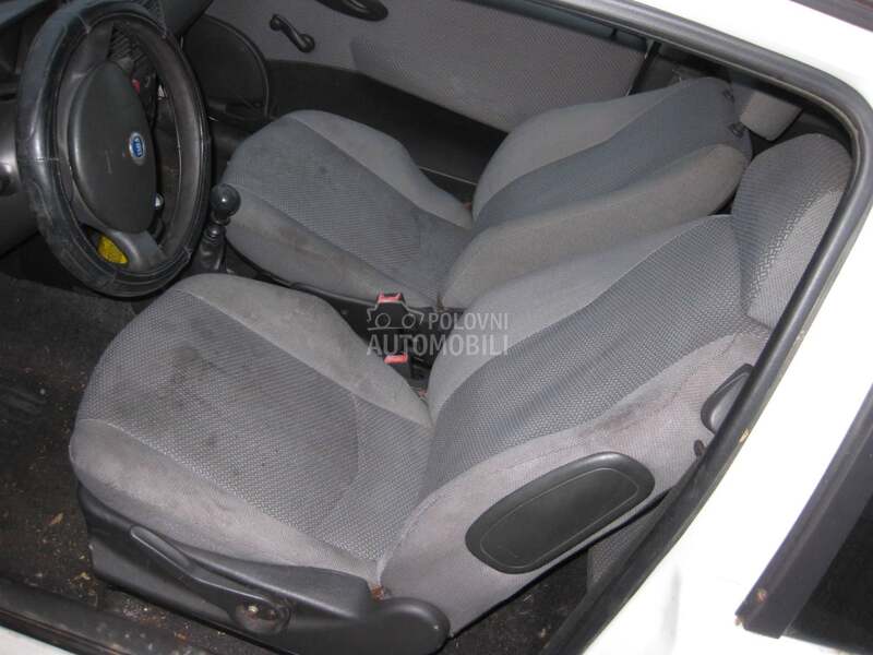 Fiat Punto -  kompletan auto u delovima