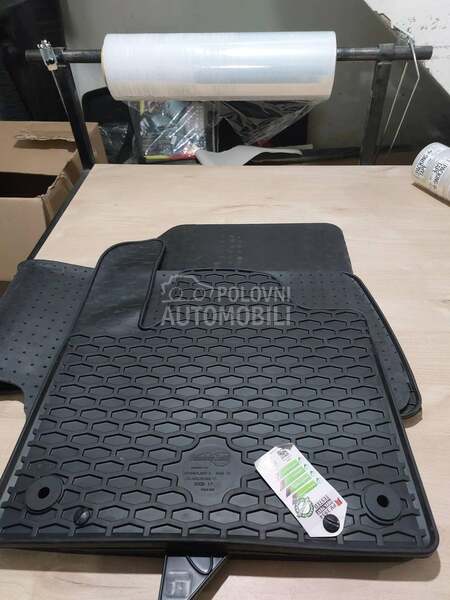 Original tipske patosnice za Peugeot 5008