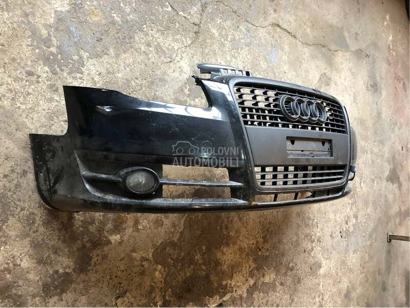 Prednji branik za Audi A4