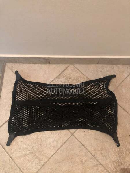 Mrezica gepeka za Audi A4, A4 Allroad, A5 ...