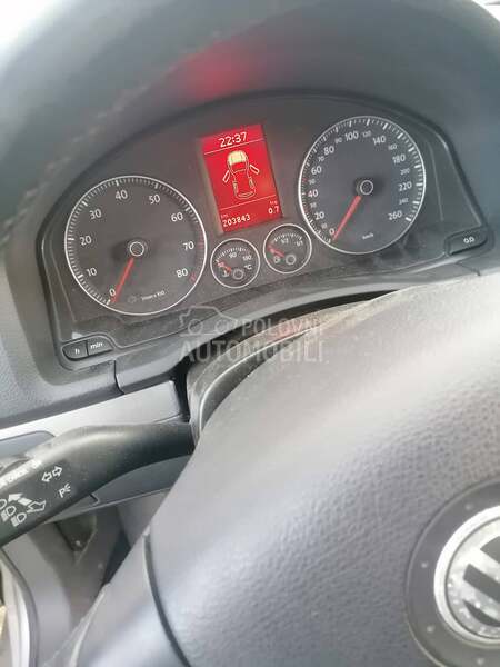 Sat benzinac za Volkswagen Golf 5 od 2004. do 2008. god.