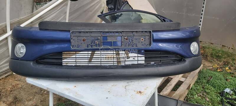 Prednji branik za Peugeot 206