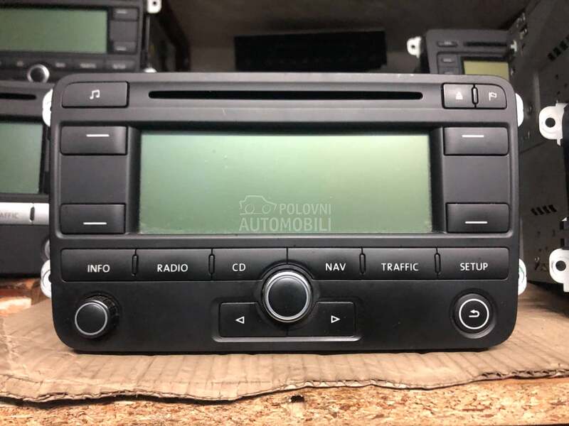 Navigacija za Volkswagen Touran