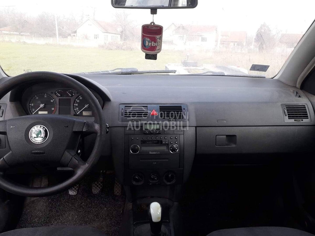 Tabla sa airbegom za Škoda Fabia