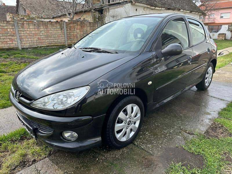 Delovi za Peugeot 206 2001 - 2008. god.