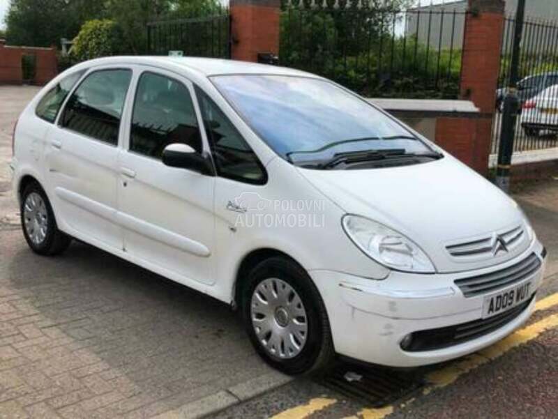 levo štop svetlo za Citroen Xsara Picasso od 2001. do 2004. god.